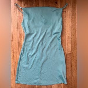 URBAN OUTFITTERS DRESS NWT size medium